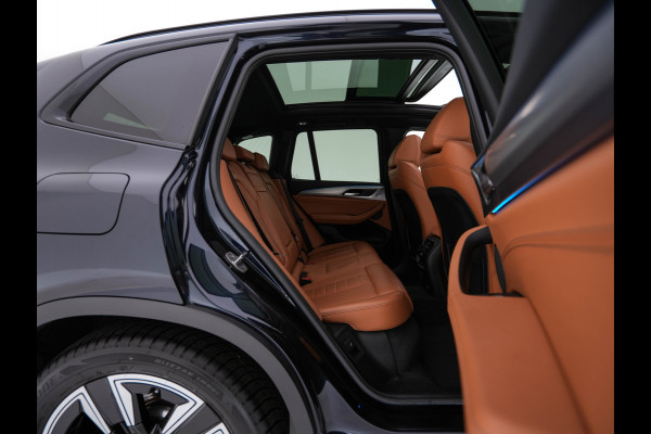 BMW iX3 High Executive 80 kWh [ 3-Fase ] {SOH-98%} (INCL-BTW) Aut. *PANO | LEATHER | HARMAN/KARDON | FULL-LED | BLINDSPOT | MEMORY-PACK | DIGI-COCKPIT | HEATED-SPORTSEATS | KEYLESS | TOPVIEW | DAB+ | NAVI-FULLMAP | HEAD-UP | ...
