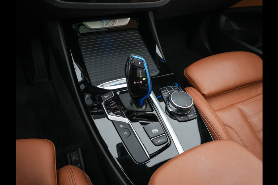 BMW iX3 High Executive 80 kWh [ 3-Fase ] {SOH-98%} (INCL-BTW) Aut. *PANO | LEATHER | HARMAN/KARDON | FULL-LED | BLINDSPOT | MEMORY-PACK | DIGI-COCKPIT | HEATED-SPORTSEATS | KEYLESS | TOPVIEW | DAB+ | NAVI-FULLMAP | HEAD-UP | ...