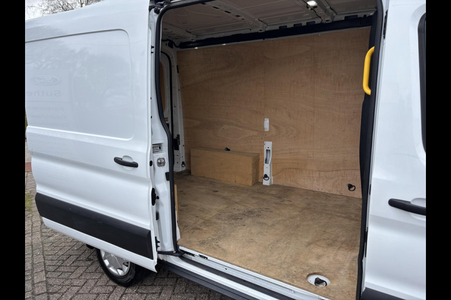 Ford Transit 310 2.0 TDCI L2H2 Trend | SCI |  130pk Cruise control | Voorruit verwarming | Parkeersensoren | 3 zits | Bluetooth