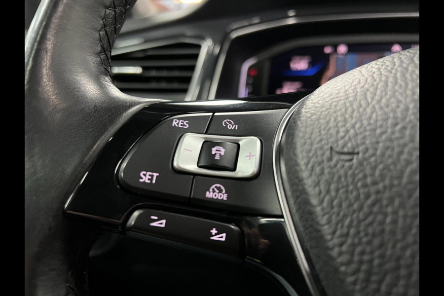 Volkswagen T-Roc Sport | Pano | Virtual | Led | Acc | DSG