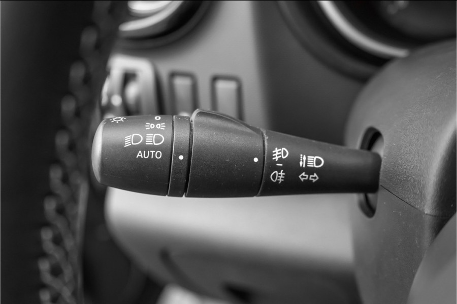 Renault Trafic 2.0 dCi 145 L2H1 DC Luxe Climate Camera 2x Schuifdeur