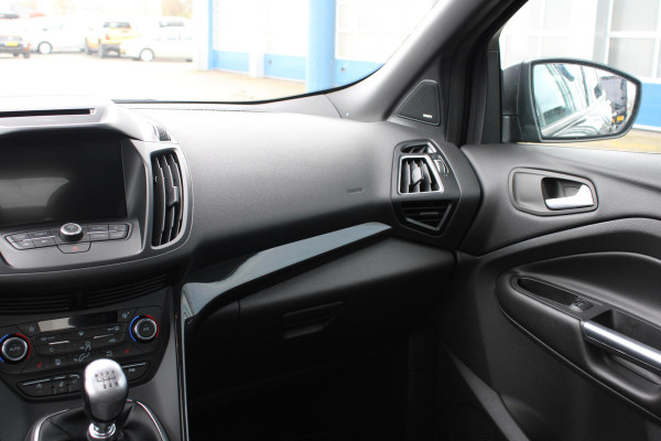 Ford Kuga 1.5 EcoBoost ST Line | Trekhaak | Panorama Dak | Stoelverwarming | Cruise Control | Camera | Navigatie | SONY Audio |