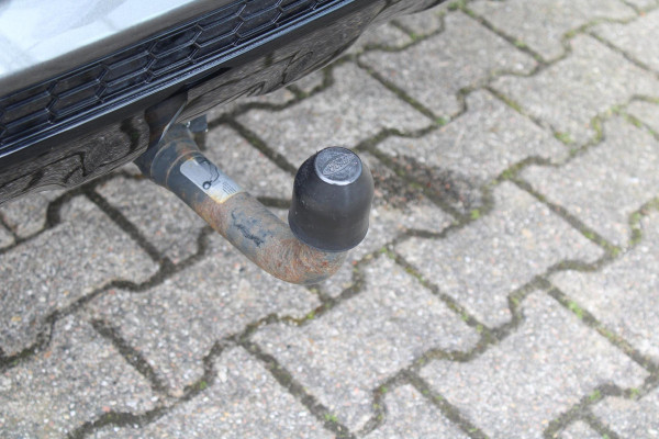 Ford Kuga 1.5 EcoBoost ST Line | Trekhaak | Panorama Dak | Stoelverwarming | Cruise Control | Camera | Navigatie | SONY Audio |