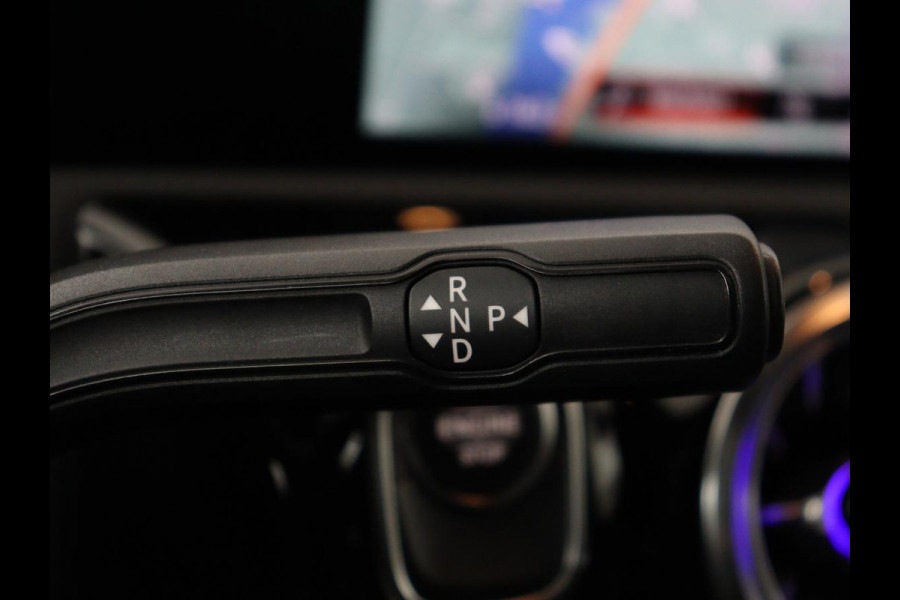 Mercedes-Benz CLA-Klasse Shooting Brake 250e AMG Limited | Stoelverwarming | Carplay | Leder/Alcantara | Camera | Sfeerverlichting | Navigatie | Park Assist | Widescreen | Dodehoek detectie | PHEV | Plug In