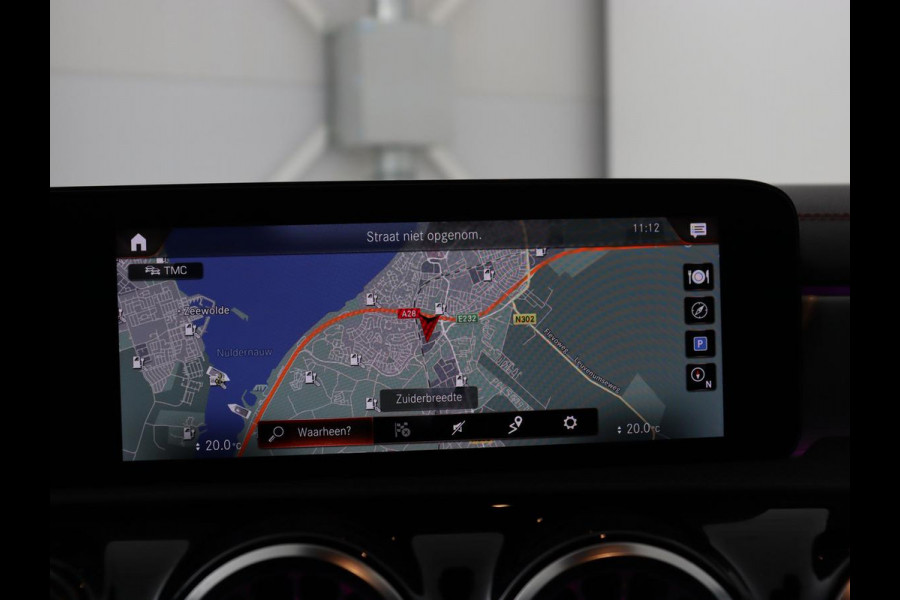 Mercedes-Benz CLA-Klasse Shooting Brake 250e AMG Limited | Stoelverwarming | Carplay | Leder/Alcantara | Camera | Sfeerverlichting | Navigatie | Park Assist | Widescreen | Dodehoek detectie | PHEV | Plug In