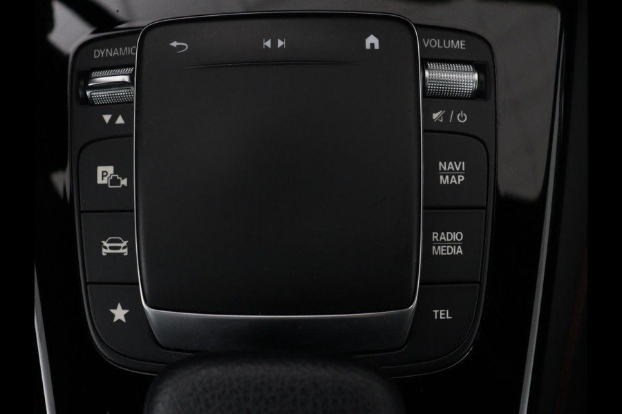 Mercedes-Benz CLA-Klasse Shooting Brake 250e AMG Limited | Stoelverwarming | Carplay | Leder/Alcantara | Camera | Sfeerverlichting | Navigatie | Park Assist | Widescreen | Dodehoek detectie | PHEV | Plug In