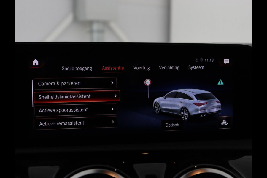 Mercedes-Benz CLA-Klasse Shooting Brake 250e AMG Limited | Stoelverwarming | Carplay | Leder/Alcantara | Camera | Sfeerverlichting | Navigatie | Park Assist | Widescreen | Dodehoek detectie | PHEV | Plug In