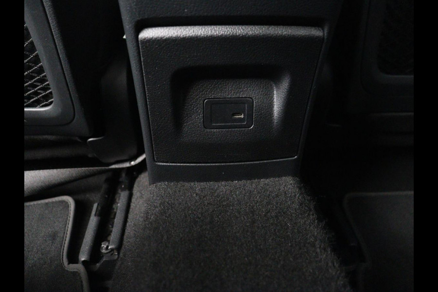 Mercedes-Benz CLA-Klasse Shooting Brake 250e AMG Limited | Stoelverwarming | Carplay | Leder/Alcantara | Camera | Sfeerverlichting | Navigatie | Park Assist | Widescreen | Dodehoek detectie | PHEV | Plug In