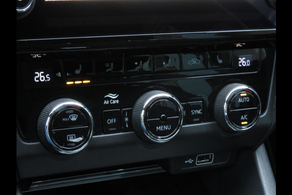 Škoda Octavia Combi 1.5 TSI 150PK Greentech Business Edition AUTOMAAT | DEALER ONDERHOUDEN | STOELVERWARMING | HALF LEDER | NAVI |