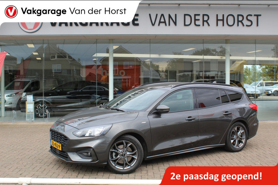 Ford FOCUS Wagon 1.0-125pk EcoBoost ST-Line AUTOMAAT ! Heel erg nette en goed onderhouden Ford Focus ST-Line wagon automaat. Volautm. airco dual, stoel-, stuur- en voorraamverw., camera, trekhaak, navigatie, telefoonvoorb., LM wln, cruise cntrl, skiluik etc., etc....