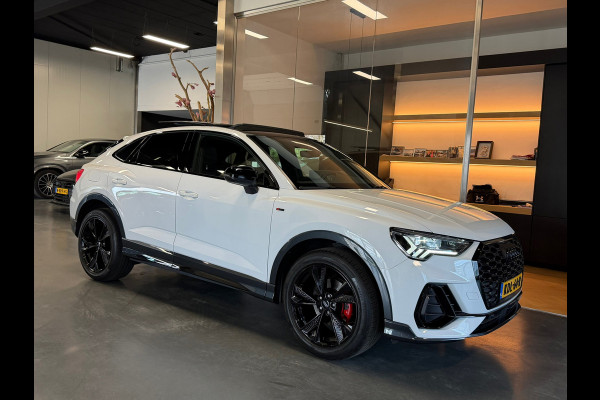 Audi Q3 Sportback 35 TFSI S Line black pakket garantie