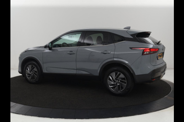 Nissan QASHQAI 1.3 MHEV Acenta | Panoramadak | Adaptive cruise | Carplay | Camera | Keyless | Dodehoek detectie | Parkeerhulp | Climate control | DAB | Getint glas