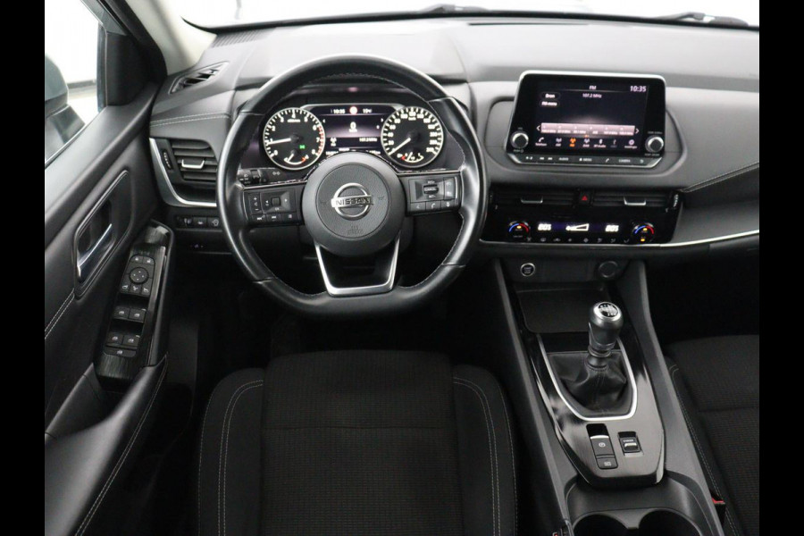 Nissan QASHQAI 1.3 MHEV Acenta | Panoramadak | Adaptive cruise | Carplay | Camera | Keyless | Dodehoek detectie | Parkeerhulp | Climate control | DAB | Getint glas