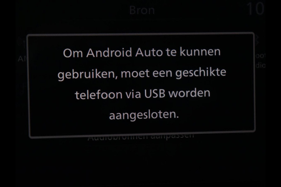 Nissan QASHQAI 1.3 MHEV Acenta | Panoramadak | Adaptive cruise | Carplay | Camera | Keyless | Dodehoek detectie | Parkeerhulp | Climate control | DAB | Getint glas