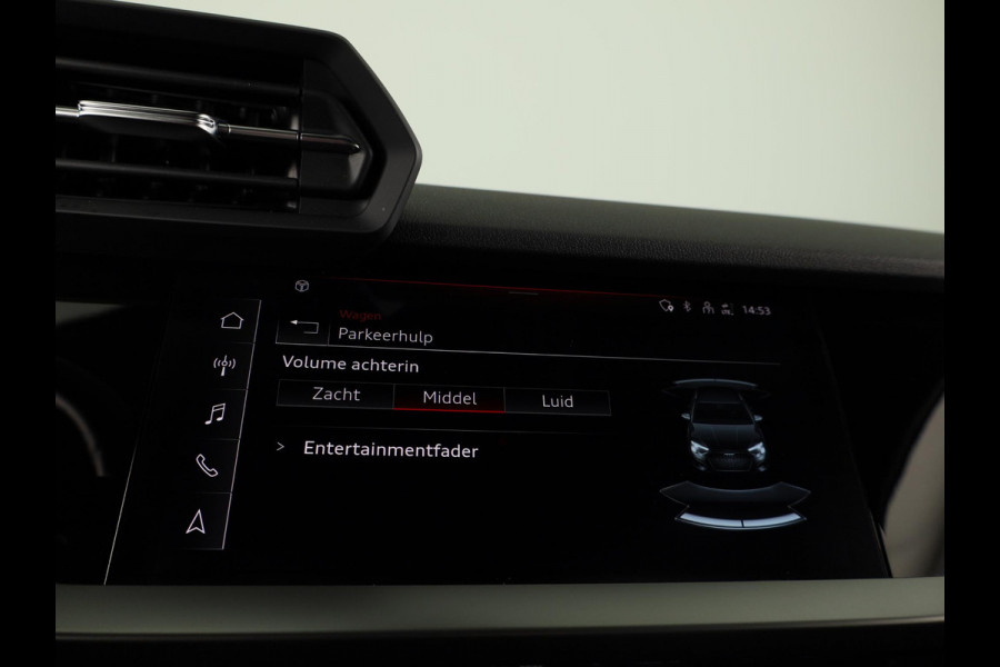 Audi A3 Sportback 35 TFSI Advanced edition 150 pk | Navigatie | Parkeersensoren achter | Adaptieve cruise control | Matrix LED koplampen | Apple Carplay/Android Auto |