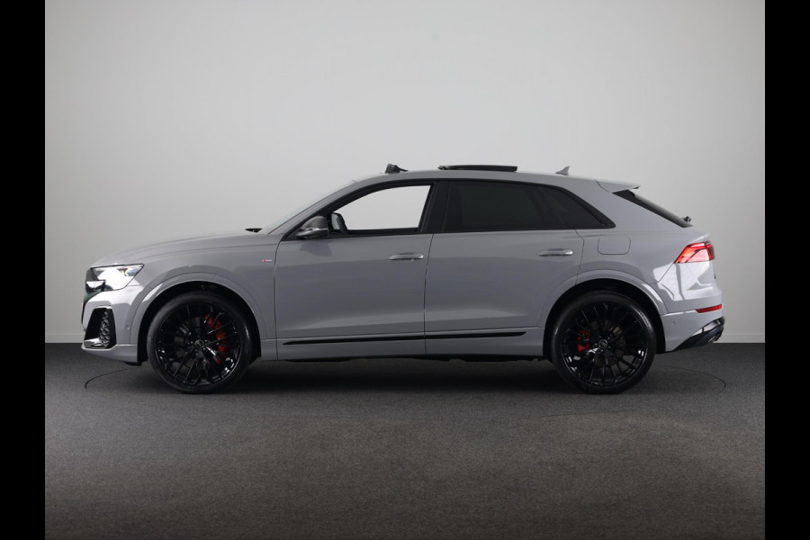 Audi Q8 60 TFSI e quattro Pro Line S Competition 490 PK | Panoramadak | Vier wiel besturen | Exclusive lak | Stoel ventilatie | Verlengde garantie |