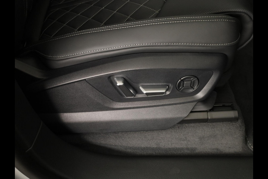 Audi Q8 60 TFSI e quattro Pro Line S Competition 490 PK | Panoramadak | Vier wiel besturen | Exclusive lak | Stoel ventilatie | Verlengde garantie |