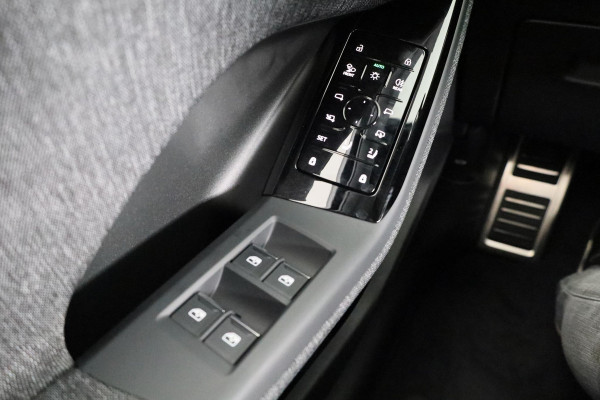 Audi Q6 S edition performance 100 kWh 306pk |  360° Camera | Adaptive cruise control | Matrix ledkoplampen  | stoelverwarming voor en achter | Comfortpakket