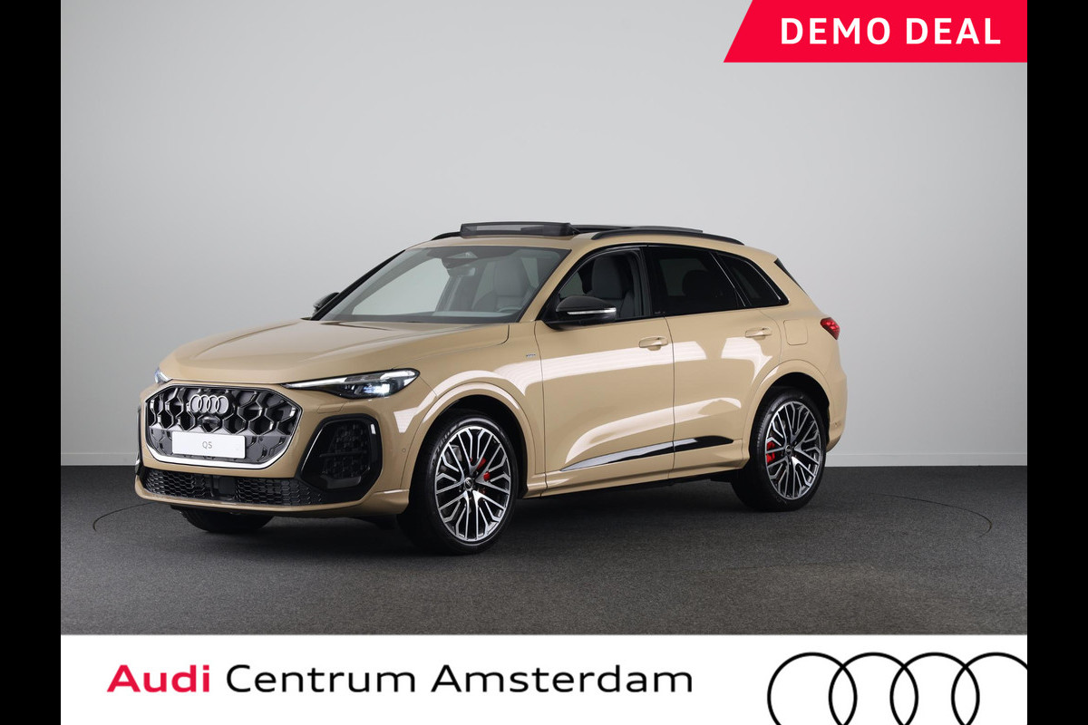 Audi Q5 2.0 TFSI e-hybrid quattro S edition Competition 367pk | Tech Plus Pakket | MMI experience pro | Glazen panoramadak | Tech plus | Privacy glas |