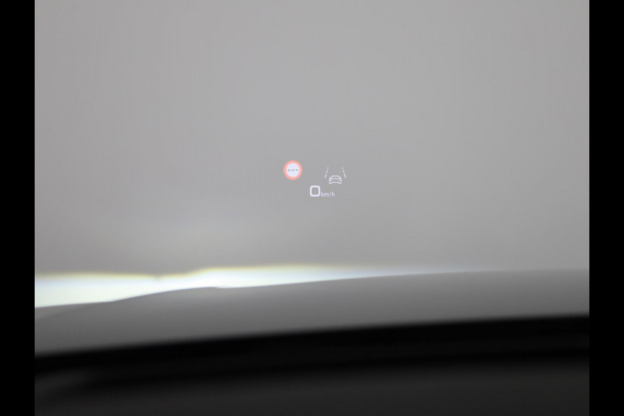 Audi Q8 55 TFSI e quattro Pro Line S 394pk | Panoramadak | Lederen bekleding | Head Up Display | Luchtvering | Trekhaak