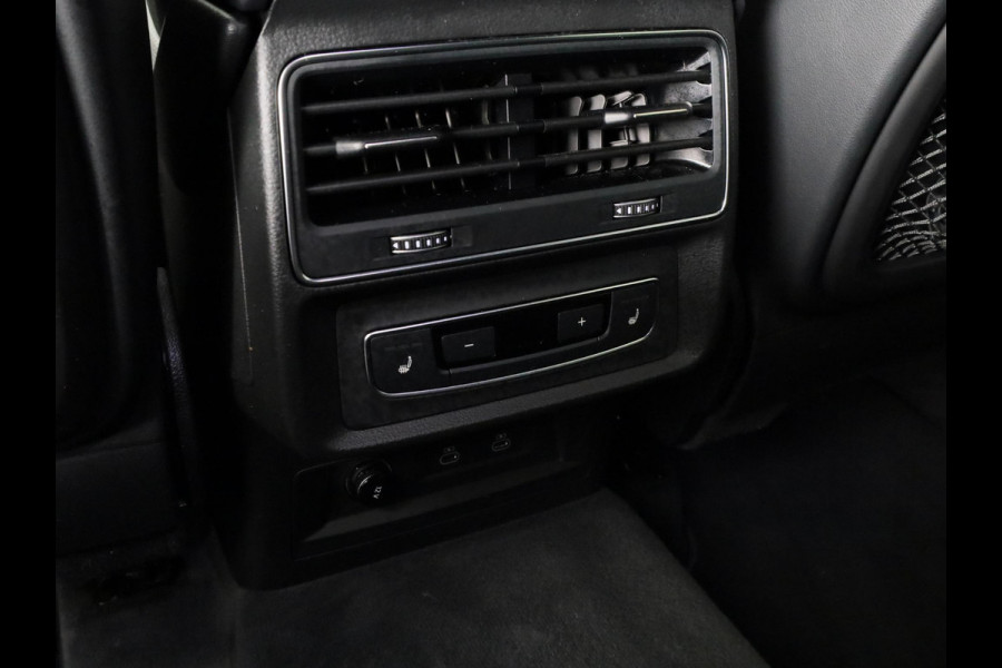 Audi Q8 55 TFSI e quattro Pro Line S 394pk | Panoramadak | Lederen bekleding | Head Up Display | Luchtvering | Trekhaak