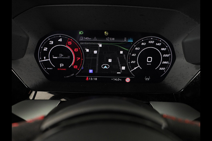 Audi RS 3 Limousine 2.5 TFSI quattro 400pk | Panoramadak | Verlengde garantie | 3-spaaks sport afgevlakt stuurwiel | Adaptief onderstel | SONOS Premium 3D Audio