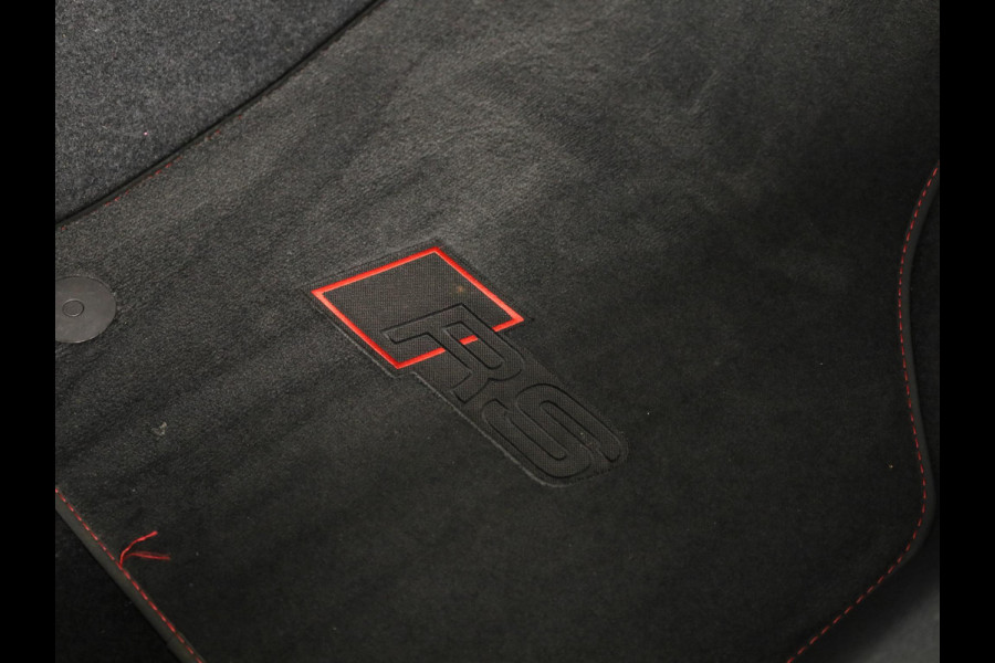 Audi RS 3 Limousine 2.5 TFSI quattro 400pk | Panoramadak | Verlengde garantie | 3-spaaks sport afgevlakt stuurwiel | Adaptief onderstel | SONOS Premium 3D Audio