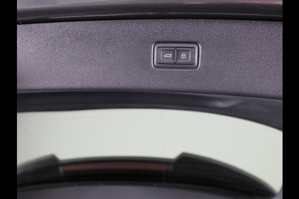 Audi Q7 55 TFSI e quattro Pro Line S 394pk | Panoramadak | Adaptive cruisecontrol |  B&O soundsysteem | Optiekpakket zwart Plus | Privacy Glass | Trekhaak