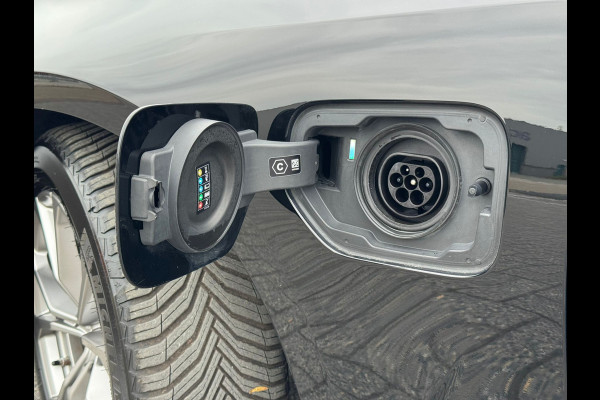 BMW 3 Serie Touring 330e High Executive