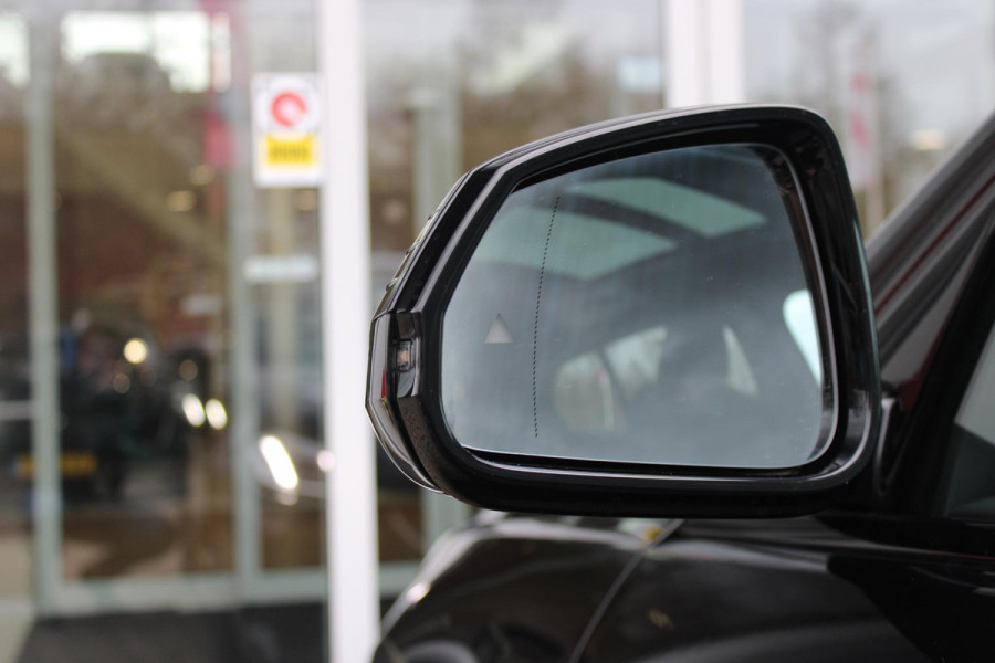 BMW 1-serie 120 170PK M SPORT | PANORAMA SCHUIF/KANTEL DAK | 18" LICHTMETALEN VELGEN | DODEHOEK DETECTIE | DRAADLOZE APPLE CARPLAY/ANDROID AUTO | NAVIGATIE | ACHTERUITRIJ CAMERA | ADAPTIEF M ONDERSTEL | SFEER VERLICHTING | STOEL VERWARMING | DAB+ RADIO | ALCANTARA BEKLEDING | PARKEERSENSOREN VOOR + ACHTER | CRUISE CONTROL | SHADOW LINE |