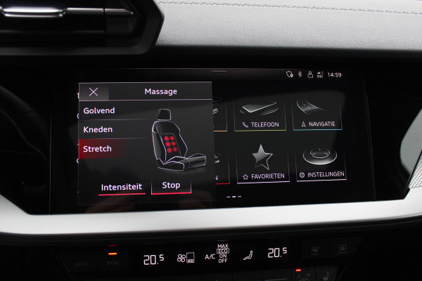 Audi A3 Sportback 45 TFSI e S edition Competition / Camera / Panoramadak / Head-up / RS Seats / B&O / Elektr. stoelen / 19'' / CarPlay / Stoelmassage+Verwarming / Dodehoek / DAB / ACC