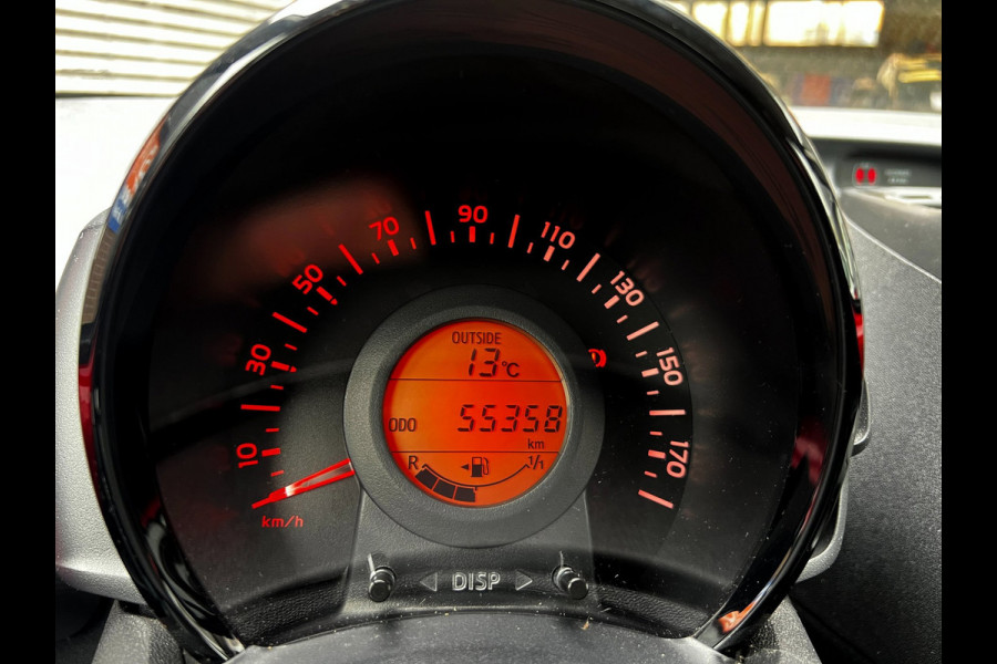 Peugeot 108 1.0 e-VTi Active TOP 5drs_Carplay_Nette auto rijdt uitstekend