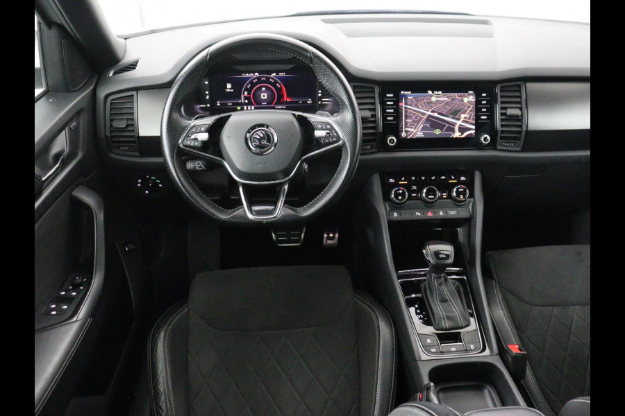 Škoda Kodiaq 1.5 TSI Sportline | Panoramadak | Trekhaak | Adaptive cruise | Stoelverwarming | Camera | Keyless | Alcantara | Full LED | Carplay | Navigatie | Canon Sound | Sfeerverlichting | Virtual Cockpit