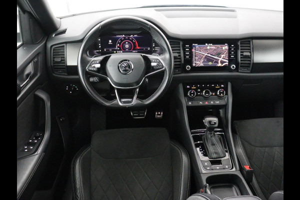 Škoda Kodiaq 1.5 TSI Sportline | Panoramadak | Trekhaak | Adaptive cruise | Stoelverwarming | Camera | Keyless | Alcantara | Full LED | Carplay | Navigatie | Canon Sound | Sfeerverlichting | Virtual Cockpit