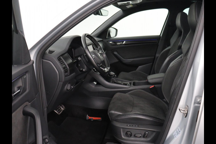 Škoda Kodiaq 1.5 TSI Sportline | Panoramadak | Trekhaak | Adaptive cruise | Stoelverwarming | Camera | Keyless | Alcantara | Full LED | Carplay | Navigatie | Canon Sound | Sfeerverlichting | Virtual Cockpit