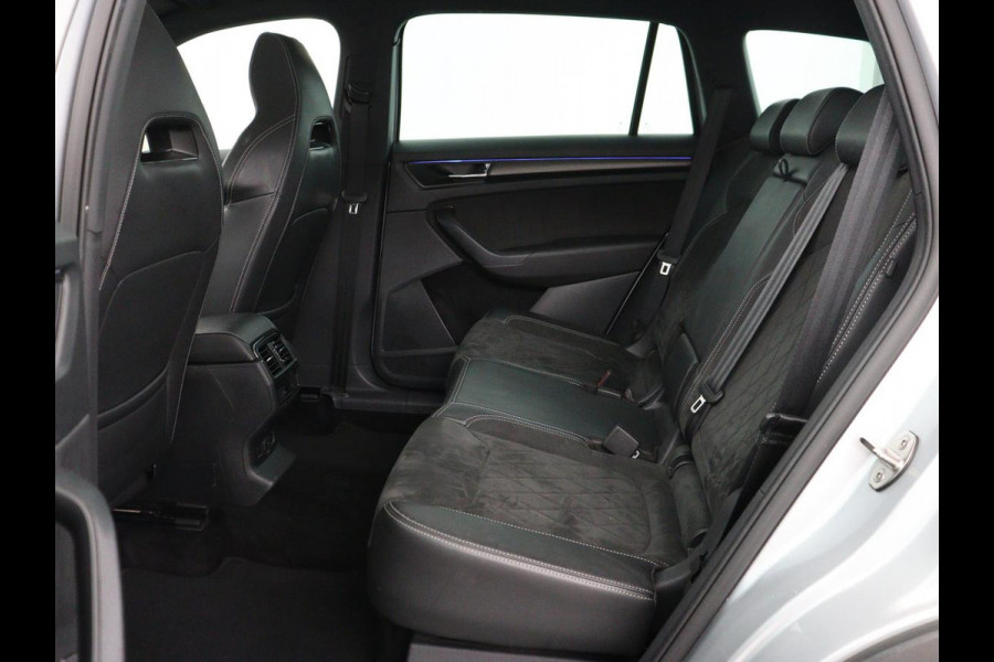 Škoda Kodiaq 1.5 TSI Sportline | Panoramadak | Trekhaak | Adaptive cruise | Stoelverwarming | Camera | Keyless | Alcantara | Full LED | Carplay | Navigatie | Canon Sound | Sfeerverlichting | Virtual Cockpit