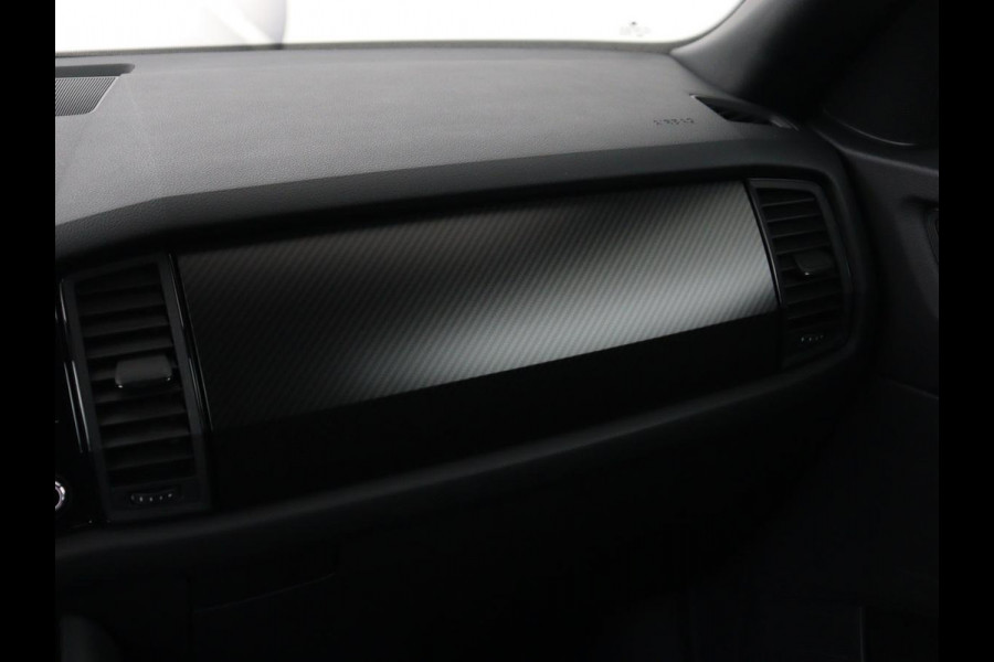 Škoda Kodiaq 1.5 TSI Sportline | Panoramadak | Trekhaak | Adaptive cruise | Stoelverwarming | Camera | Keyless | Alcantara | Full LED | Carplay | Navigatie | Canon Sound | Sfeerverlichting | Virtual Cockpit