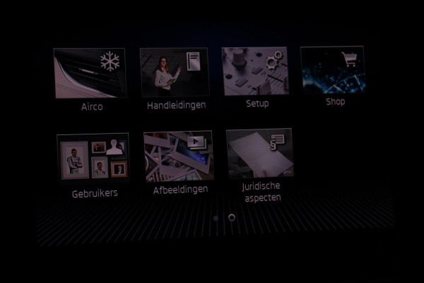 Škoda Kodiaq 1.5 TSI Sportline | Panoramadak | Trekhaak | Adaptive cruise | Stoelverwarming | Camera | Keyless | Alcantara | Full LED | Carplay | Navigatie | Canon Sound | Sfeerverlichting | Virtual Cockpit