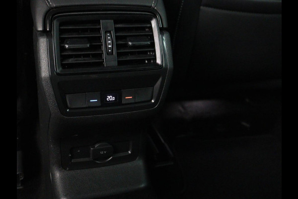 Škoda Kodiaq 1.5 TSI Sportline | Panoramadak | Trekhaak | Adaptive cruise | Stoelverwarming | Camera | Keyless | Alcantara | Full LED | Carplay | Navigatie | Canon Sound | Sfeerverlichting | Virtual Cockpit