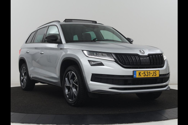 Škoda Kodiaq 1.5 TSI Sportline | Panoramadak | Trekhaak | Adaptive cruise | Stoelverwarming | Camera | Keyless | Alcantara | Full LED | Carplay | Navigatie | Canon Sound | Sfeerverlichting | Virtual Cockpit