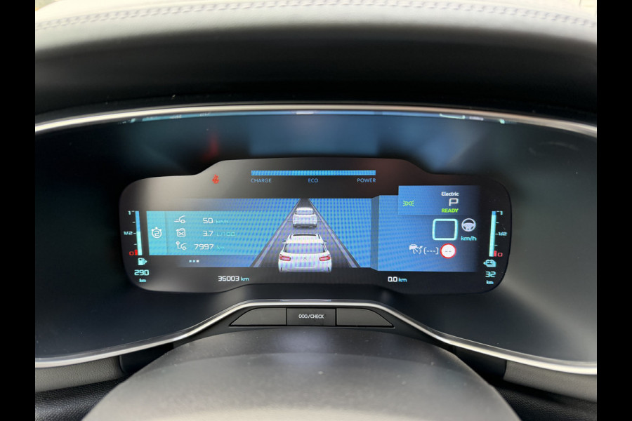 Citroën C5 Aircross 225pk Hybrid Shine (Trekhaak - Leder incl stoelverwarming - Elektrische klep - 19"- Camera - Keyless Entry - Adaptieve Cruise Co