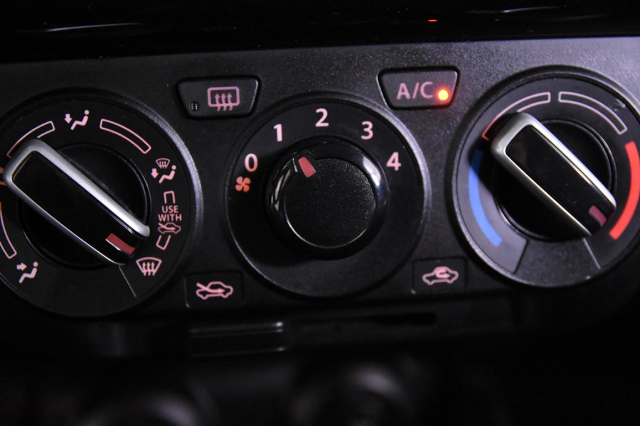 Suzuki Swift 1.2 Sportline Automaat *Stoelverwarming *Carplay*Camera*