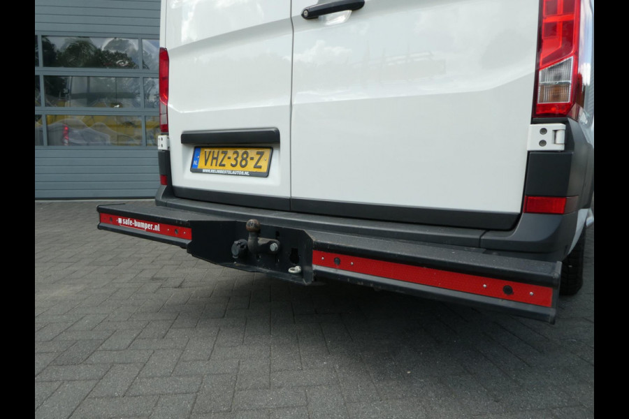 Volkswagen Crafter 35 2.0 TDI L3H3 (L2H2) Airco, Camera, Trekhaak,
