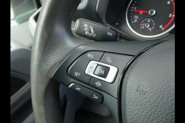Volkswagen Crafter 35 2.0 TDI L3H3 (L2H2) Airco, Camera, Trekhaak,