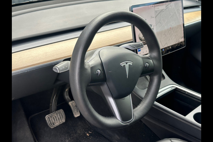 Tesla Model Y Long Range AWD 75 kWh SOH 88.6%