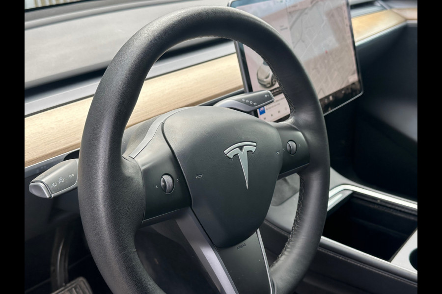 Tesla Model Y Long Range AWD 75 kWh SOH 88.6%