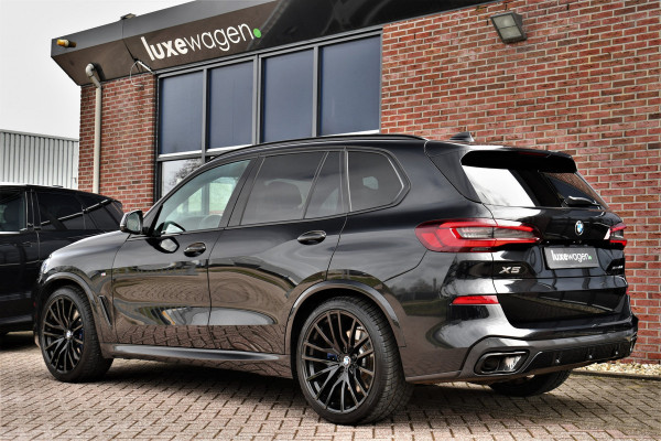 BMW X5 xDrive40d M-Sport 7pers Pano Luchtv ACC Trekh H/K HUD 22inch 4WS Comf-seat