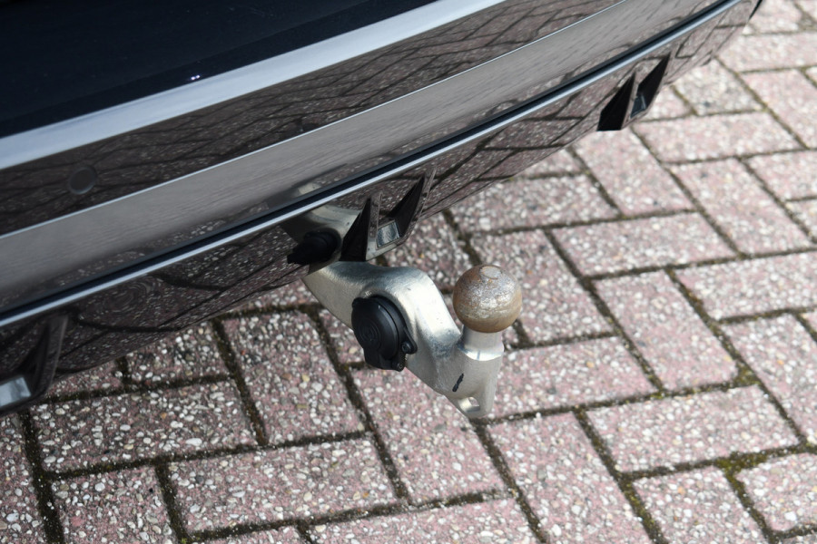 BMW X5 xDrive40d M-Sport 7pers Pano Luchtv ACC Trekh H/K HUD 22inch 4WS Comf-seat