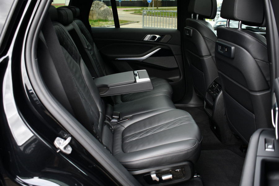 BMW X5 xDrive40d M-Sport 7pers Pano Luchtv ACC Trekh H/K HUD 22inch 4WS Comf-seat