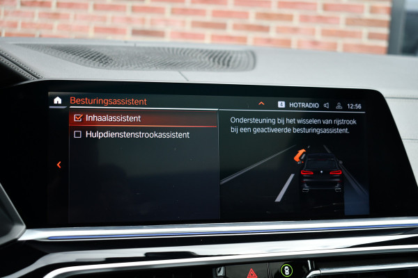 BMW X5 xDrive40d M-Sport 7pers Pano Luchtv ACC Trekh H/K HUD 22inch 4WS Comf-seat